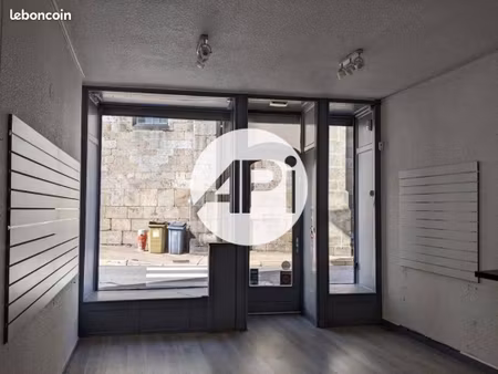 local commercial 60 m²