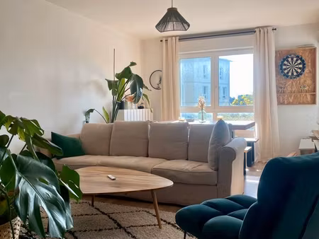 t3 entièrement rénové et lumineux – nantes (landreau)