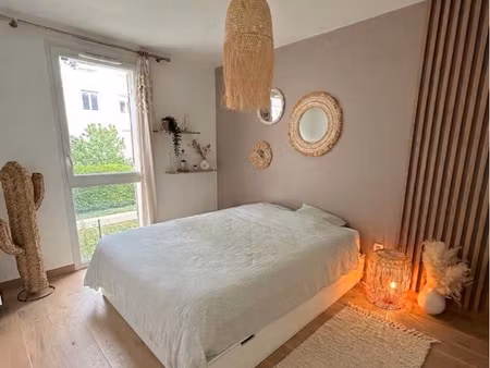 ? t2 42 m² avec balcon – résidence récente (2016) - en face de l’oise ?