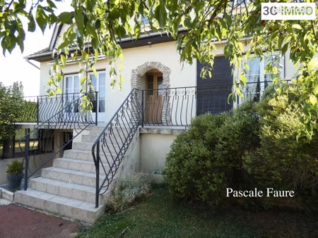 vente | maison traditionnelle | 7p | 4ch | 144.54 m² | sérifontaine | terrasse · balcon · 
