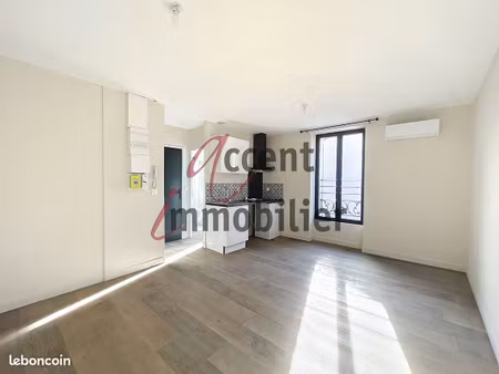 studio 1 pièce 22 m²