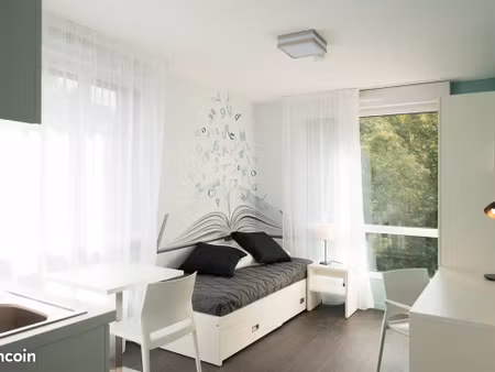 appartement 1 pièce 28 m²