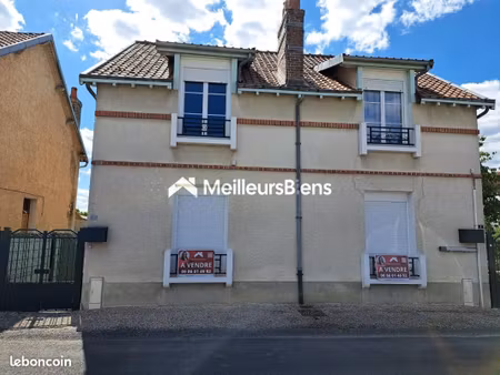 maison 8 pièces 123 m²