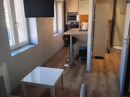 studio meublé (uniquement pour étudiant)