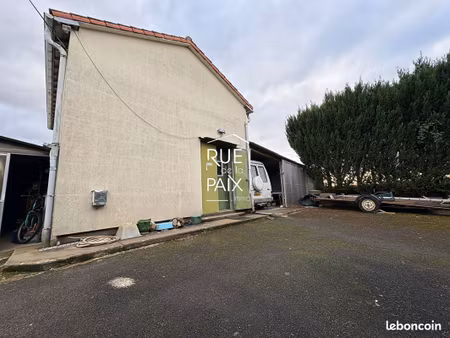 propriété 1 pièce 45 m²