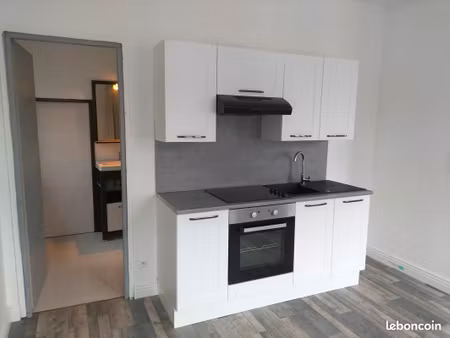 f2 - 40 m² centre ville - secteur mairie