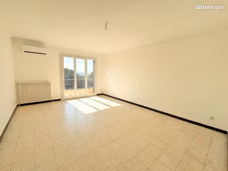 appartement 3 pièces 70 m²