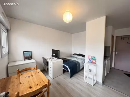 studio 1 pièce 21 m²