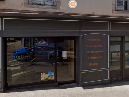 local commercial 131 m²
