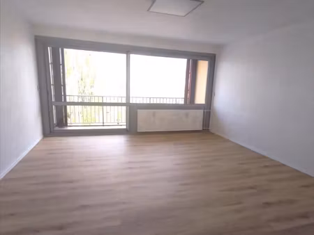 appartement 3 pièces 76 m²