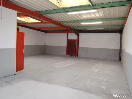local commercial  entrepôt 150 m² outreau