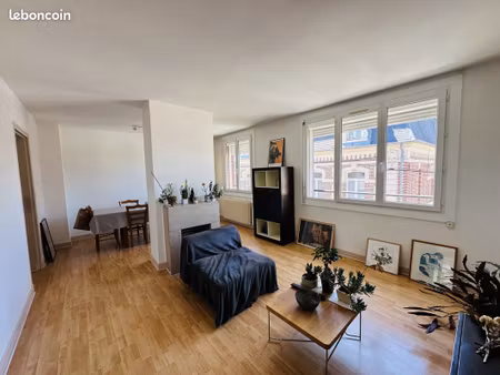 appartement 4 pièces 60 m²