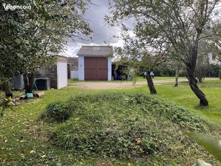 terrain 843 m² poisvilliers