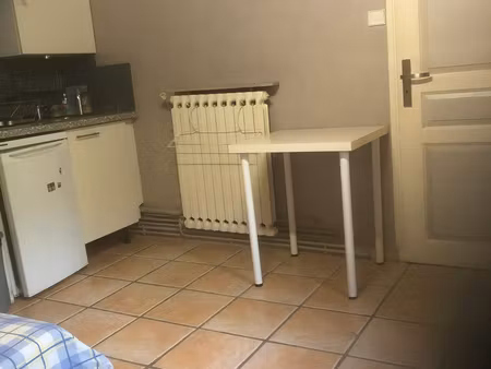 studio meublé