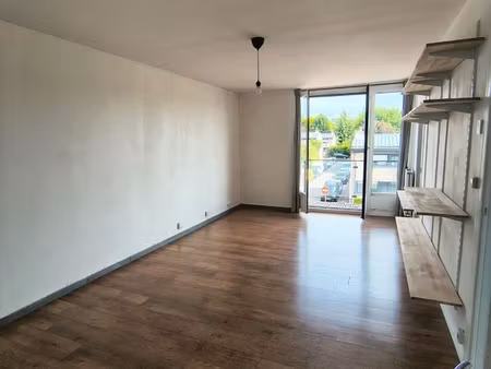 appartement t4 - 77m2 proche commerces et écoles