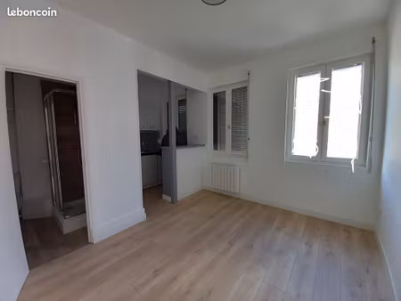 location 2 pièces centre-ville d'abbeville (80100)