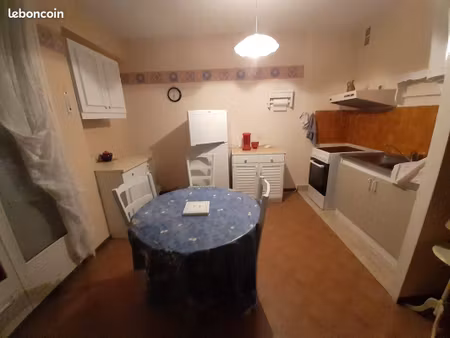 grand studio à vendre