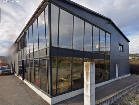 loue bâtiment commercial / artisanal lachapelle sous aubenas