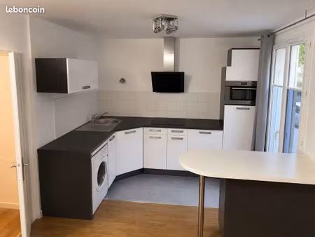 studio meublé 33 23m2 à serris parking sous-sol
