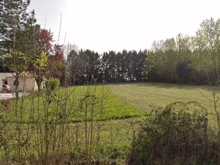 terrain 2 590 m² saint nexans