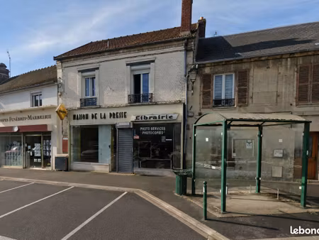 ensemble immobilier à fort potentiel – gare et centre-ville à pied