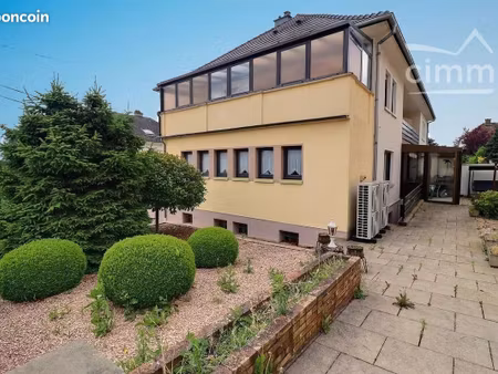 maison 5 pièces 201 m²