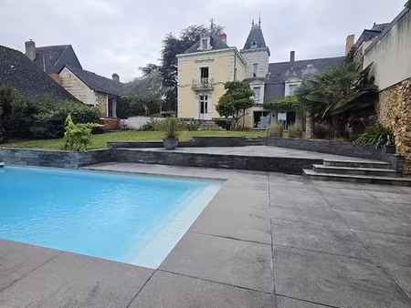 maison 226 m² juvardeil