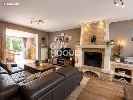 maison 6 pièces 143 m²