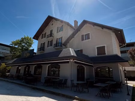 immeuble 10 pièces 757 m²