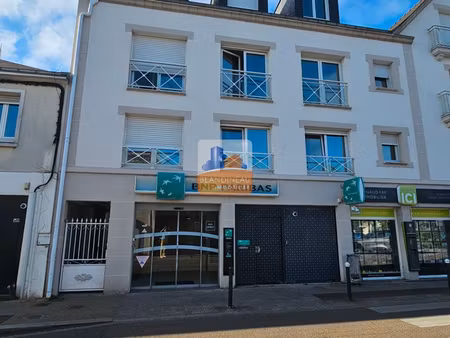 local commercial 132 m² st sebastien