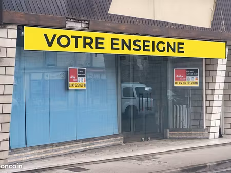 local commercial 105 m² châtellerault