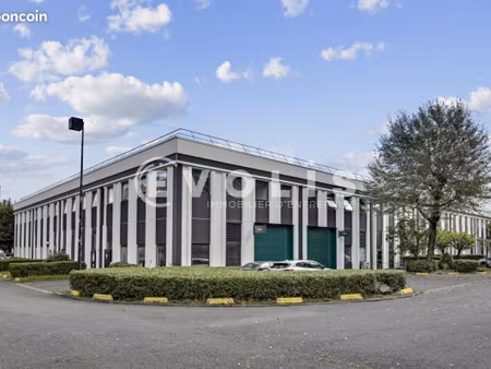 bureaux 66 m²