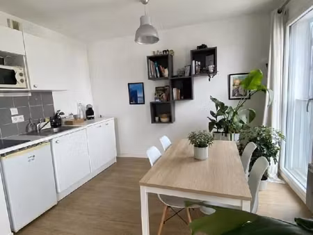 studio 1 pièce 29 m²