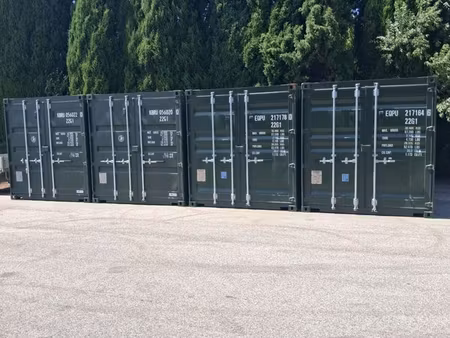 location container