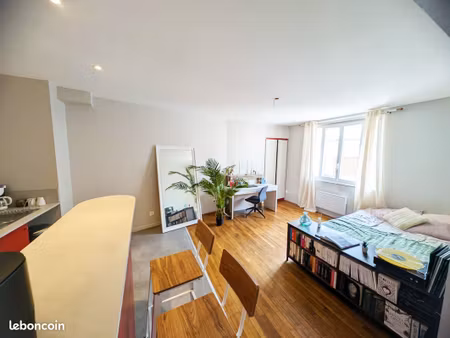 studio 28m² - tours centre - climatisation