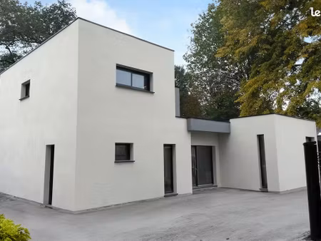 maison 5 pièces 111 m²