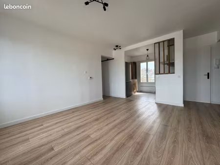 à louer – appartement t3 refait à neuf  lumineux  avec vue dégagée – bressuire