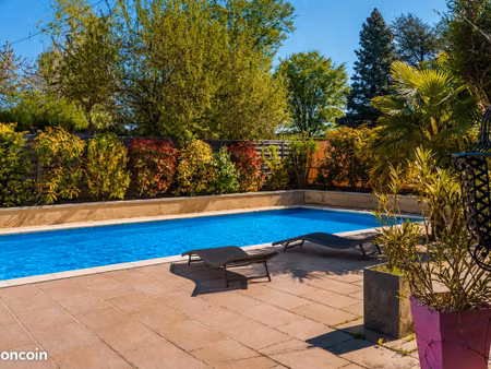 maison 7 pièces 187 m²