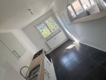 beau f3 78m² saint étienne