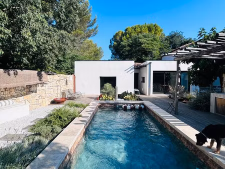villa familiale rénovée – 173 m² – terrain 1 000 m² – piscine – studio indépendant