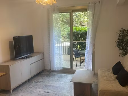 studio 24 m² + grande terrasse 20 m² – résidence de standing abbaye de roseland – fabron