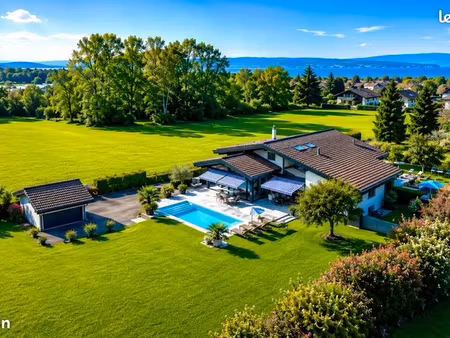 propriété d’exception au bord du lac léman villa contemporaine de 428m² - vue lac - avec 2