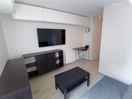 neuf magnifique studio meublé 16 m2 entièrement rénové