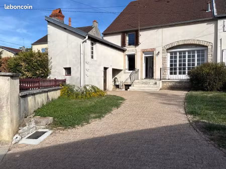 maison de village 5 pièces 126 m²