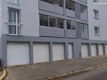 box garage