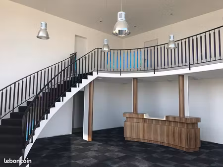 location bureau individuel coworking de 26 m² zin mans