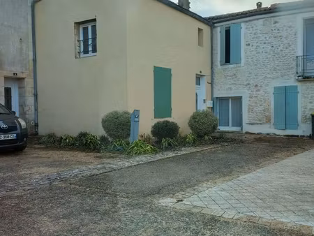 maison de bourg soubise