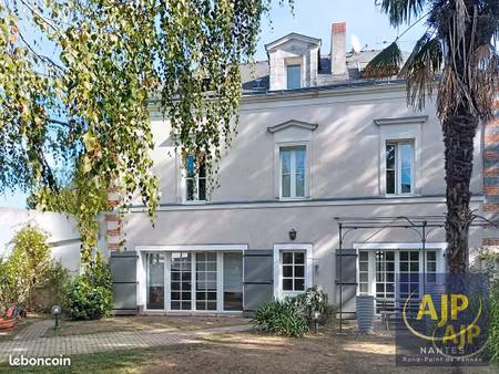 maison 7 pièces 144 m²