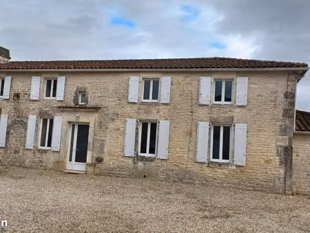 loue maison à merignac charente 16200