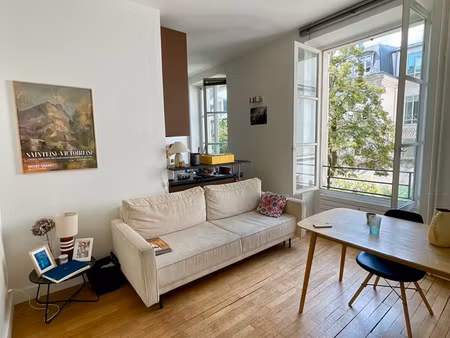 sous-loue appartement paris 7ème - 30m2 - août 2026